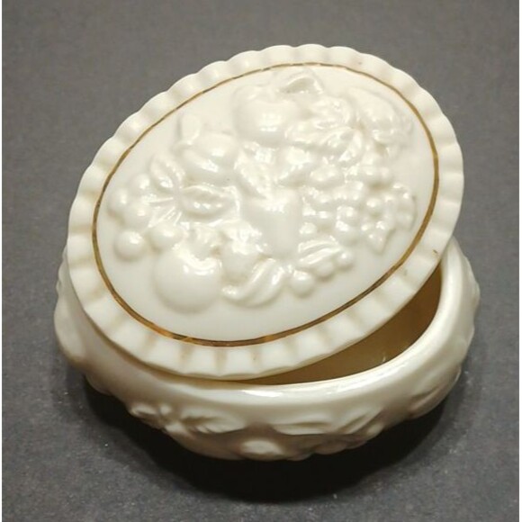 Lenox Trinket Dish Gold Detailing  Fruit Motif 1998 - Picture 6 of 7